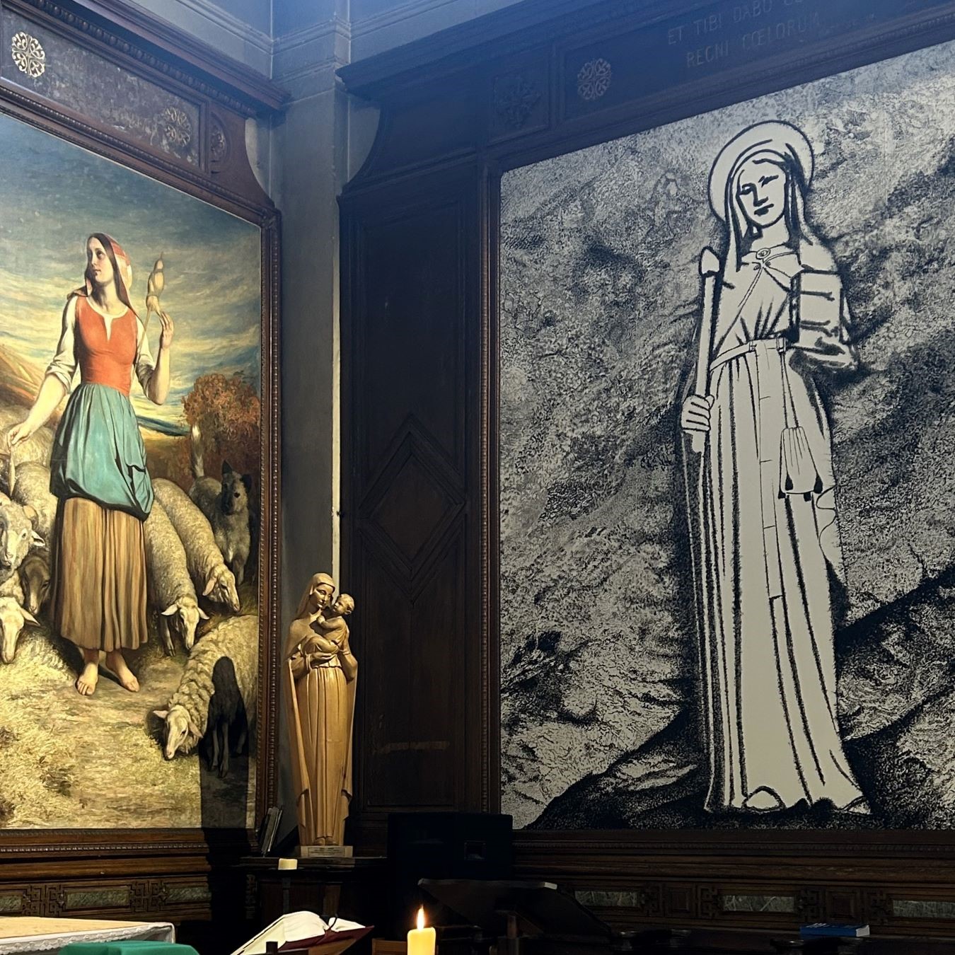Toile restaurée et œuvre temporaire